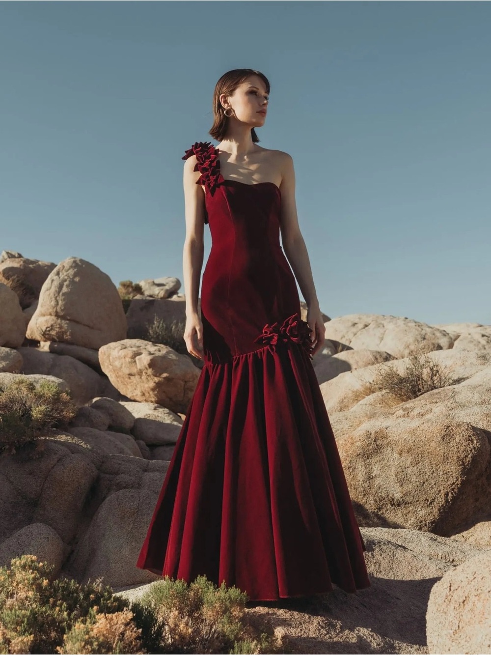 Mac Duggal 68983 Dark Red Velvet One Shoulder Trumpet Gown With Flowers Sz 8 NWT